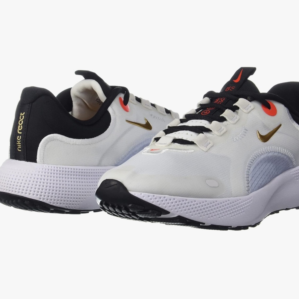 Nike Womens React Escape RN Running Trainers CV3817 Sneakers